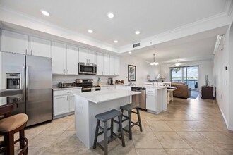 1020 Tidewater Shores Loop in Bradenton, FL - Building Photo - Building Photo