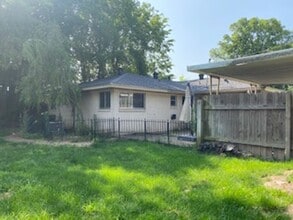 104 W Fourteenth St in Russellville, AR - Building Photo - Building Photo