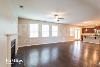 425 Abelia Ln in Summerville, SC - Building Photo - Building Photo