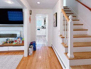 27 Rockville Ave in Lexington, MA - Building Photo - Building Photo