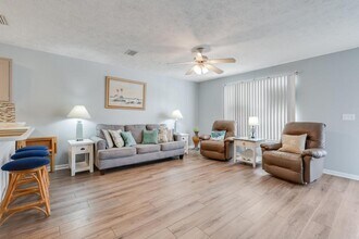17642 Front Beach Rd in Panama City Beach, FL - Building Photo - Building Photo