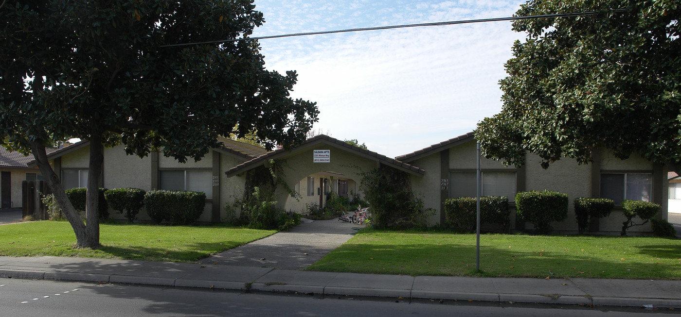 2351-2371 N Winton Way in Atwater, CA - Building Photo