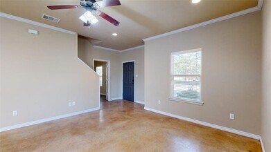3359 Keefer Loop in College Station, TX - Building Photo - Building Photo