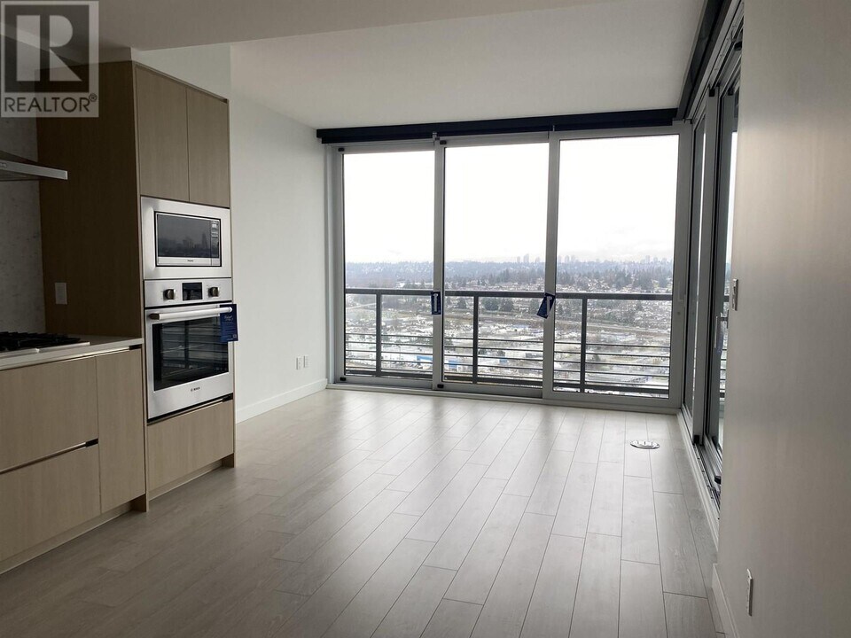 4730-4730 Lougheed Hwy. in Burnaby, BC - Building Photo