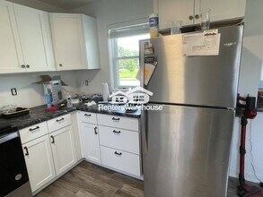 206 Center Ave S in Hayfield, MN - Building Photo - Building Photo