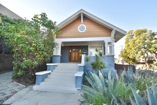 2214 Elsinore St in Los Angeles, CA - Building Photo