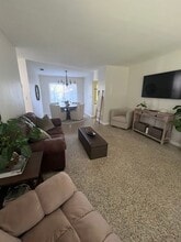 9840 SW 165th Terrace in Miami, FL - Building Photo - Building Photo