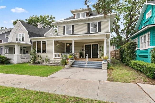 property at 1808 Bayard Pl