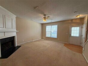 4063 Howell Park Rd in Duluth, GA - Building Photo - Building Photo