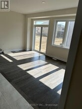 16 Lilac Cir in Haldimand, ON - Building Photo - Building Photo