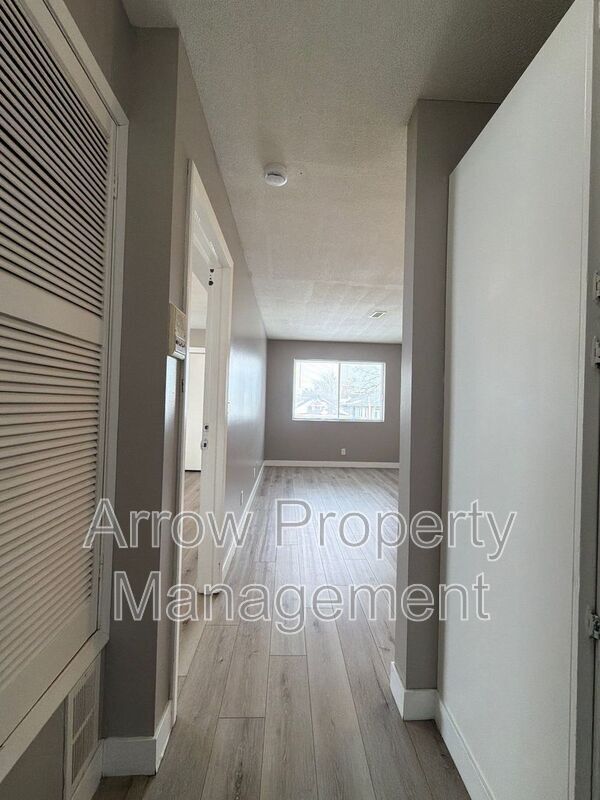 1111 E St in Lincoln, NE - Building Photo - Building Photo