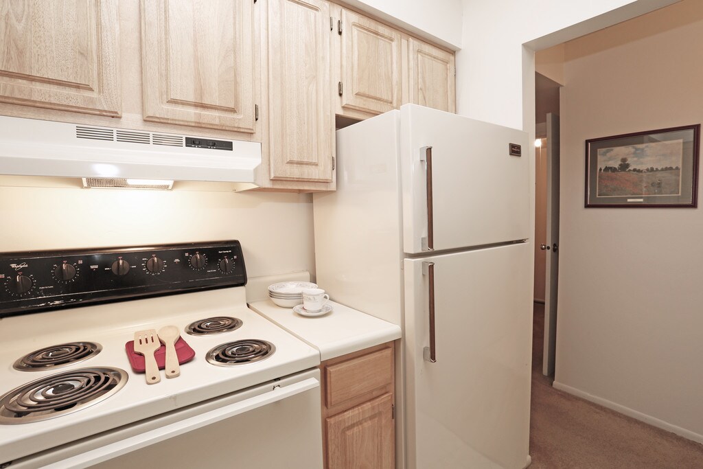 Brinton Manor Apartments Pittsburgh, PA Apartments For Rent