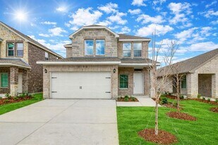 1316 Rusted Rail Dr in Princeton, TX - Building Photo