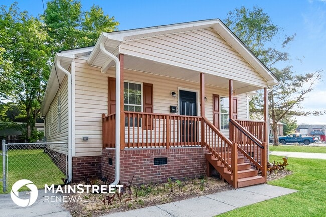 1007 W Anderson St in Selma, NC - Building Photo - Building Photo