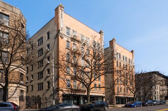 470 Convent Ave in New York, NY - Building Photo - Building Photo