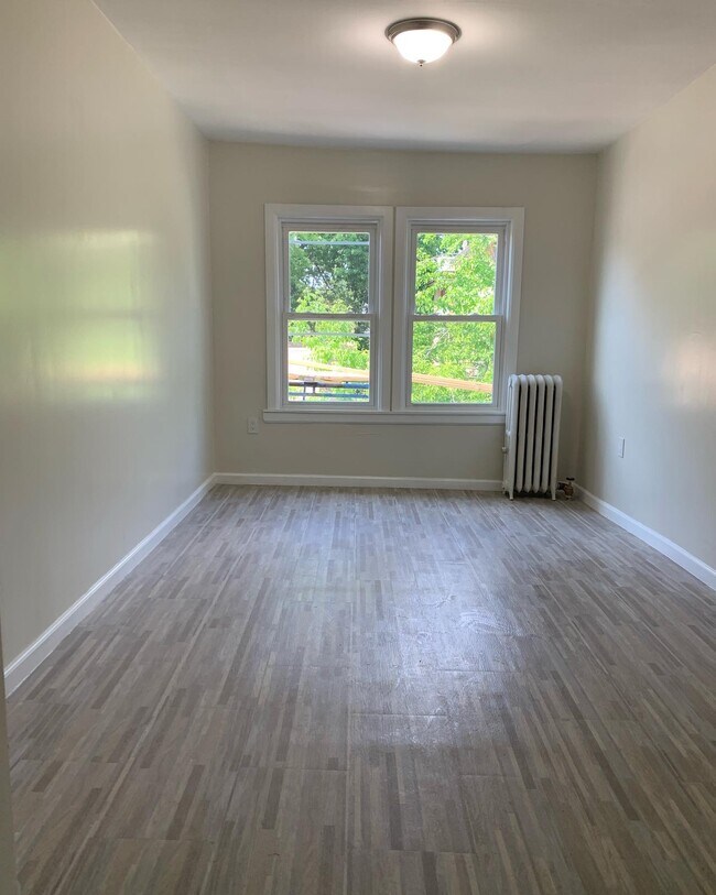 19925 Linden Blvd Rentals in Saint Albans, NY