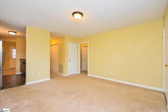 421 Viola St in Greenville, SC - Building Photo - Building Photo