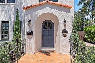 3211 Washington Rd in West Palm Beach, FL - Building Photo - Building Photo