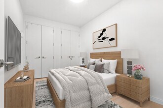 160 1st St, Unit 614 in Jersey City, NJ - Foto de edificio - Building Photo