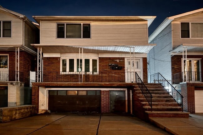 property at 25 Skillman Ave