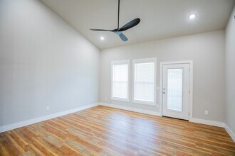 945 Seaborn Way in Pea Ridge, AR - Building Photo - Building Photo
