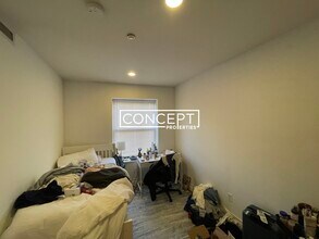 64 Louis Prang St, Unit 3 in Boston, MA - Building Photo - Building Photo