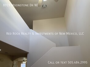 8919 Moonstone Dr NE in Albuquerque, NM - Building Photo - Building Photo