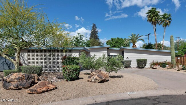 3326 N 61st Pl in Scottsdale, AZ - Building Photo - Building Photo
