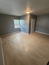 224 Park Ave in Manteca, CA - Building Photo - Building Photo