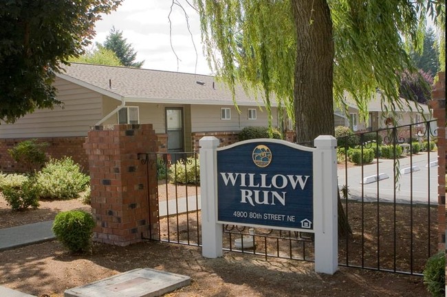 Willow Run Apartments in Marysville, WA - Building Photo - Building Photo