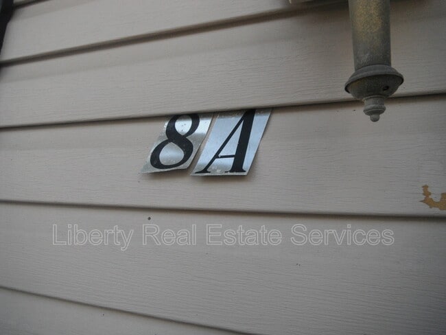 property at 1100 Pineland Ave