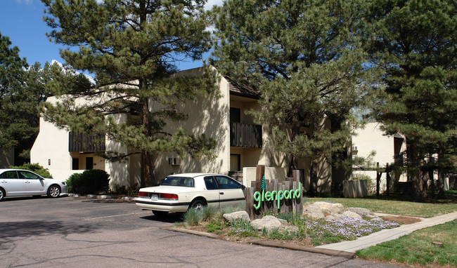 Glenpond Apartments in Colorado Springs, CO - Building Photo - Building Photo