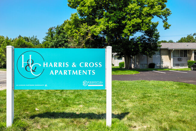 Harris & Cross Apartments in Ypsilanti, MI - Building Photo - Building Photo