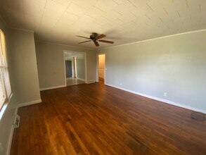 129 Freedom Dr in Clemson, SC - Building Photo - Building Photo