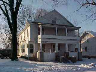 312 W Court St in Montpelier, OH - Building Photo