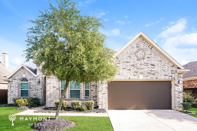 property at 3626 Pasteur Ln