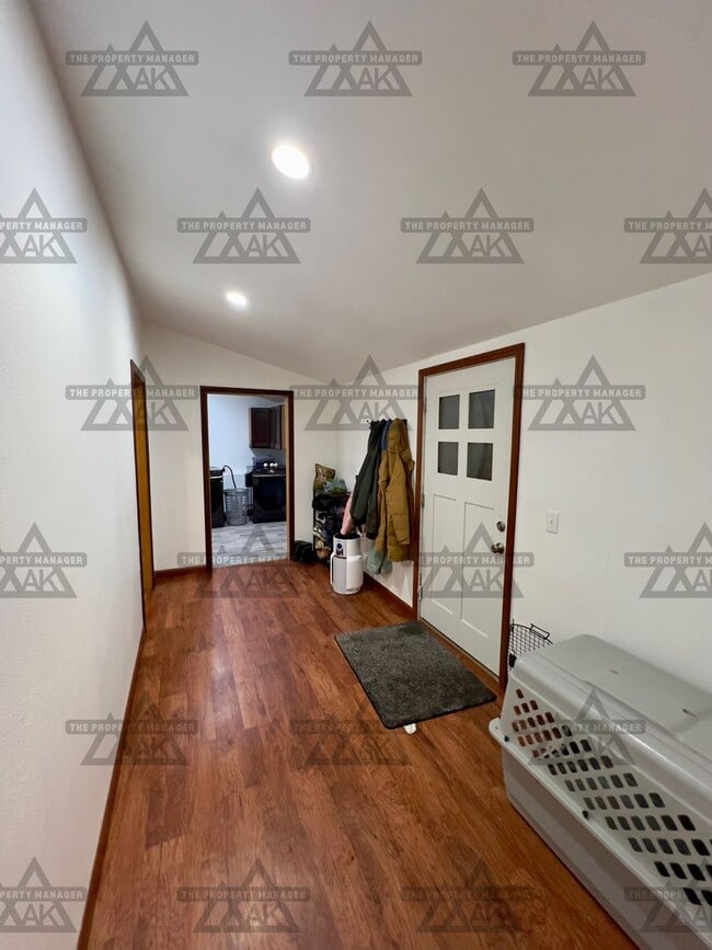 3559 Joan Ave in North Pole, AK - Building Photo - Building Photo