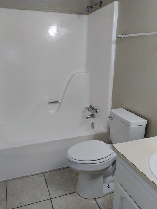 1707 Port Dr, Unit D in Baton Rouge, LA - Foto de edificio