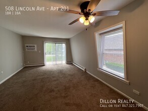 508 Lincoln Ave in Fox Lake, IL - Building Photo - Building Photo