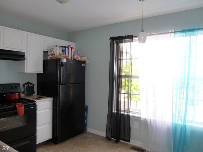 3055 Armory Dr in Indianapolis, IN - Building Photo - Building Photo