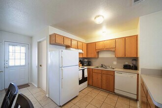 4104 Terri Linn in Killeen, TX - Foto de edificio - Building Photo