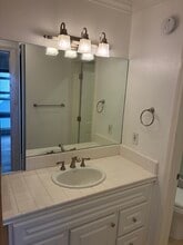 7742 Redlands St, Unit Alfred Gwilliam in Playa Del Rey, CA - Building Photo - Building Photo