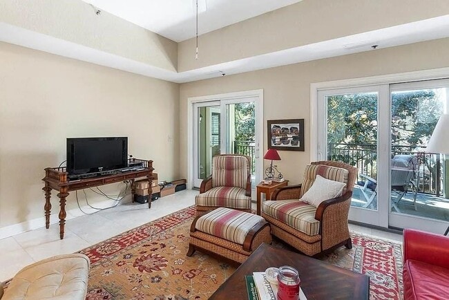 150 Salt Air Dr in St. Simons Island, GA - Building Photo - Building Photo