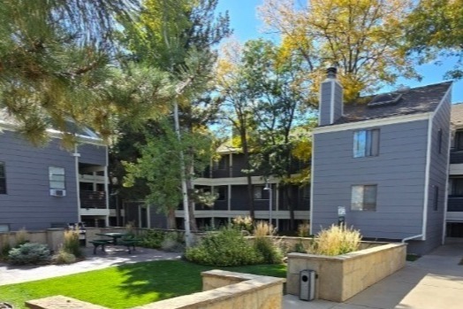 Blue Sky Lofts in Boulder, CO - Foto de edificio