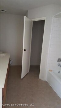 6717 Greenyard Dr photo'