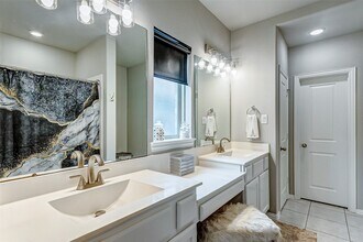 7314 Saddle Tree Dr in Spring, TX - Building Photo - Building Photo