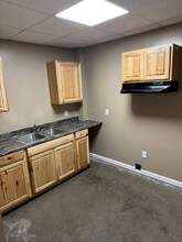 305 N Jefferson St, Unit 305 in Mount Union, PA - Building Photo - Building Photo