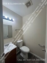 7938 W Glenbrook Rd in Milwaukee, WI - Building Photo - Building Photo