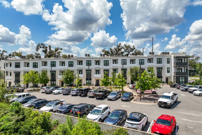 Prospect Row East/West in Tallahassee, FL - Building Photo - Building Photo