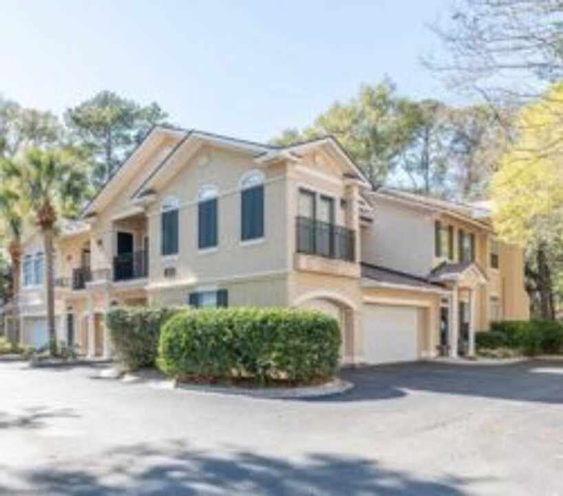 4 Indigo Run Dr in Hilton Head Island, SC - Building Photo